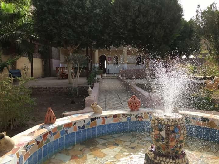 ホテルLuxor Light Retreat エクステリア 写真