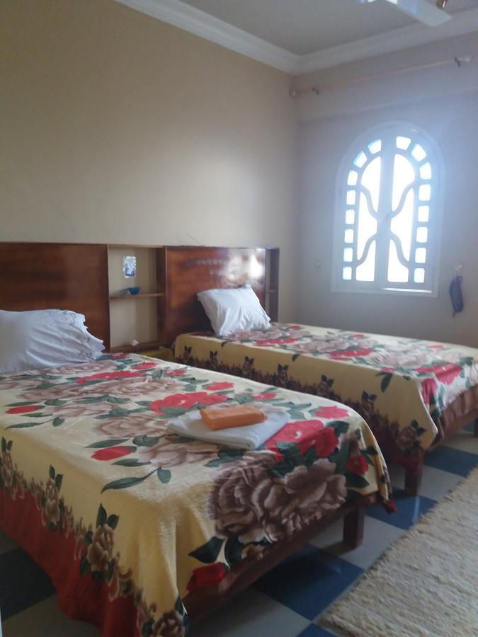 ホテルLuxor Light Retreat エクステリア 写真